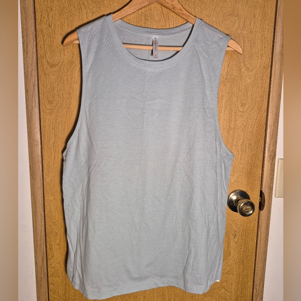 Fabletics Gray Muscle Tee Relaxed Boxy Fit